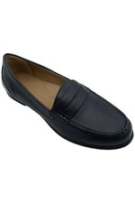 ARRAY Women's Harper Slip-On Leather Loafer Navy