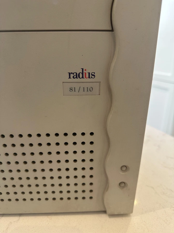 Super Raro Radio 81/110 Apple Macintosh Clon PowerPC 601 110MHZ Sin Alimentación LEER Foto 3 de 4