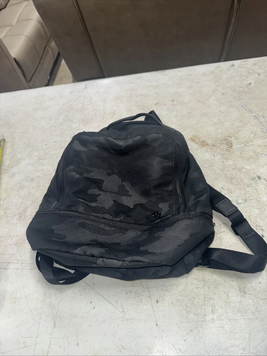 hydration bladder for north face backpack TNF Borealis] Whats this hole for? : r/backpacks