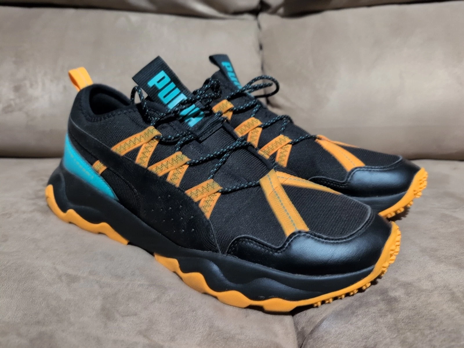 PUMA Ember Trail Sneaker Black Orange Alert 10.5 RARE Very Little Use