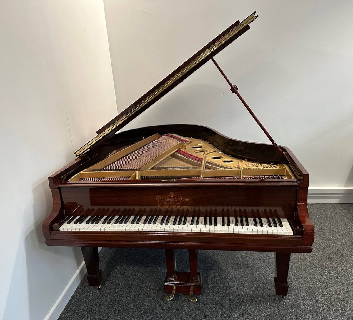 Steinway Model O Grand Piano Hamburg Newly Fully Restored