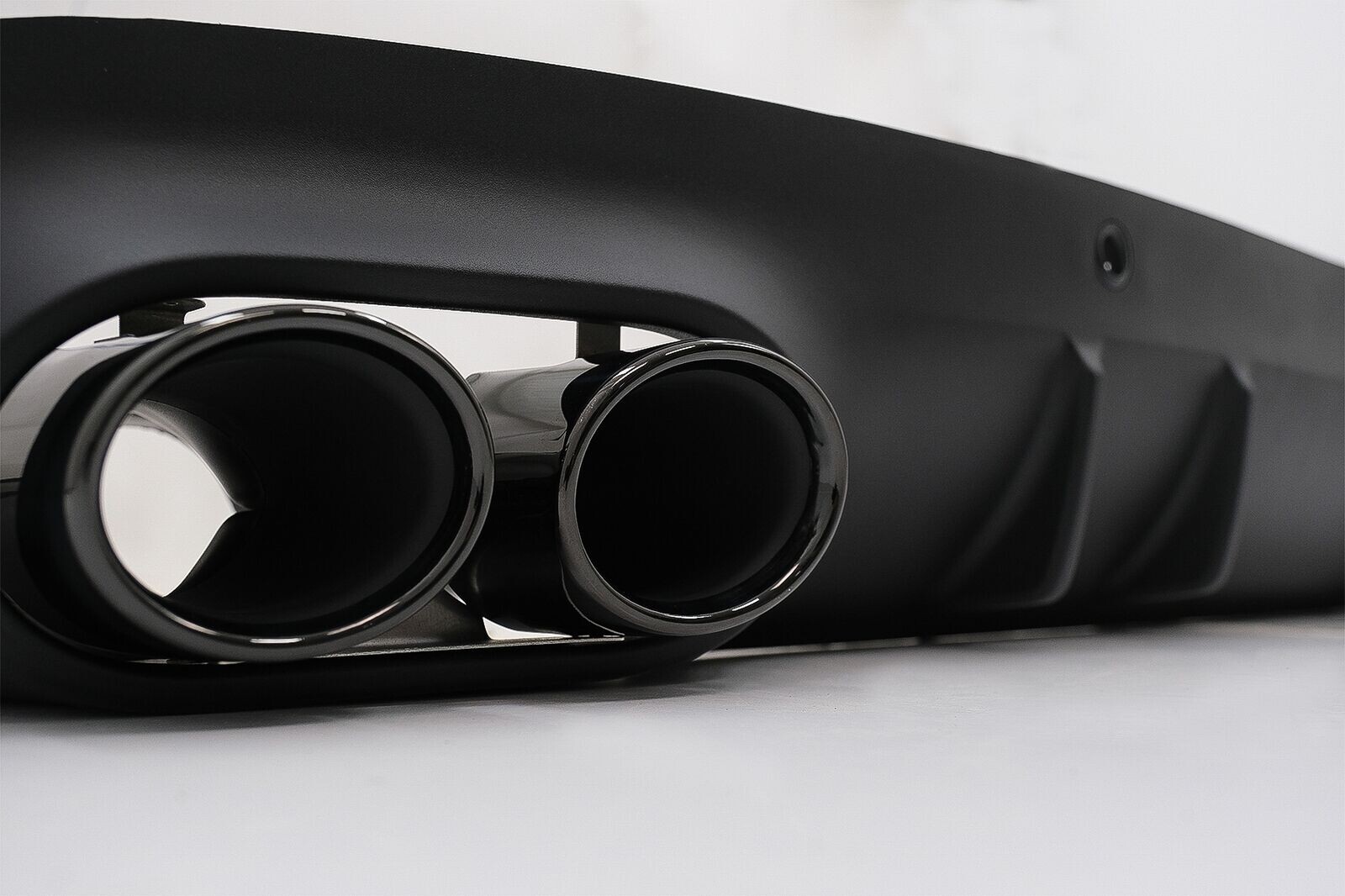 Diffuseur look CLS 53 et doubles sorties noires AMG C257 - 4