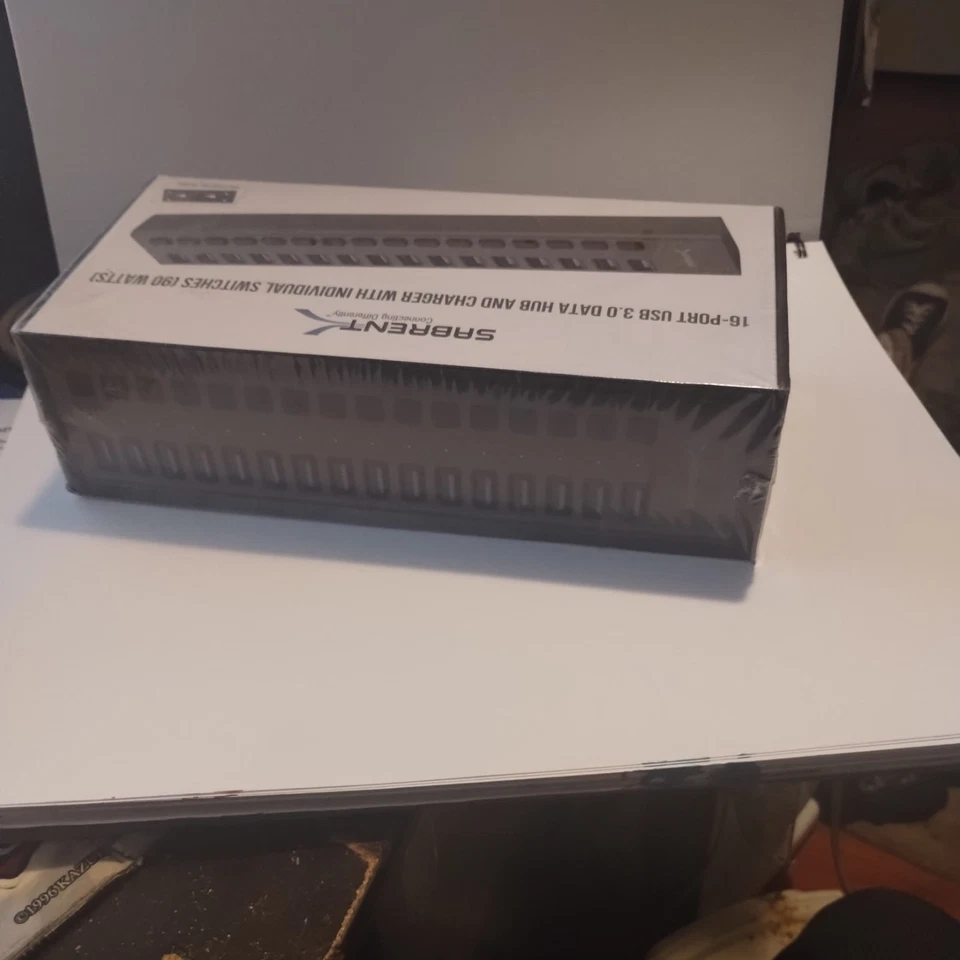 Sabrent 16-Port USB 3.0 Data HUB and Charger with Individual Switches (90 Watts) - Image 4 of 4
