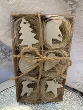 NIB Crate & Barrel White Porcelain Wine Charms Set Of 6 Christmas