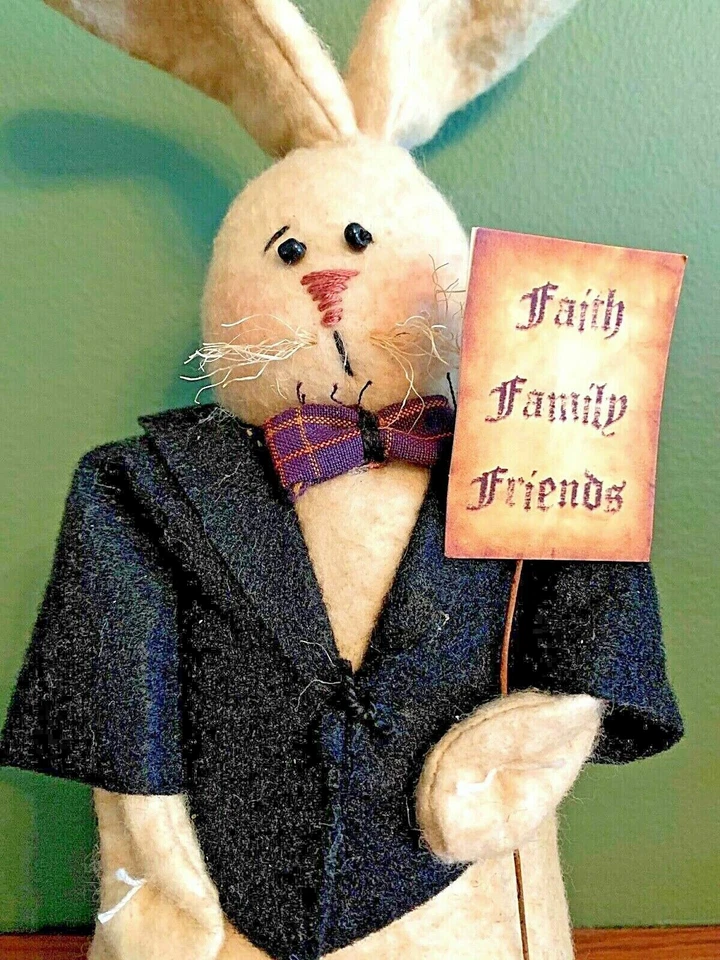 Primitive Handmade Spring Faith Family Friends 10" Bunny/Rabbit - Image 4 of 4