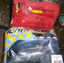 CUSCINO PELUCHE DISNEY CARS 30 CM PORTA PIGIAMA CON CERNIERA JACKSON STORM nuovo