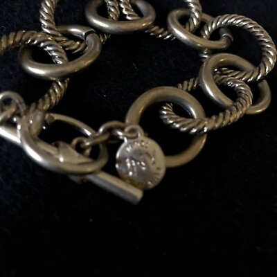 JNY Jones New York Bracelet Large Chain Link Gold Tone