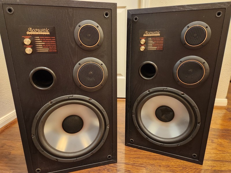 Home Theater Speakers: Acoustic Model 3311 Studio Monitors. Great Condition!