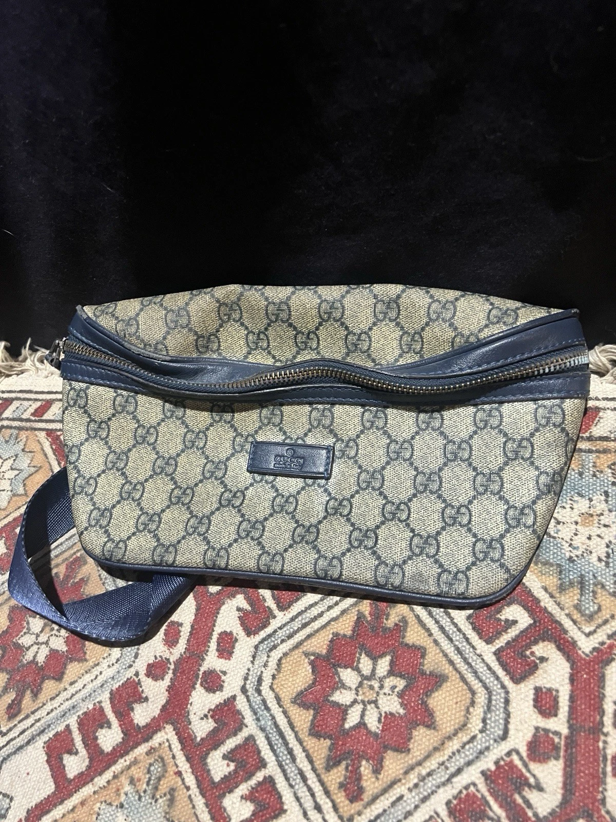 GUCCI Pochette Taille Sac à Fesses Épaule GG Supreme 233269 Authentique