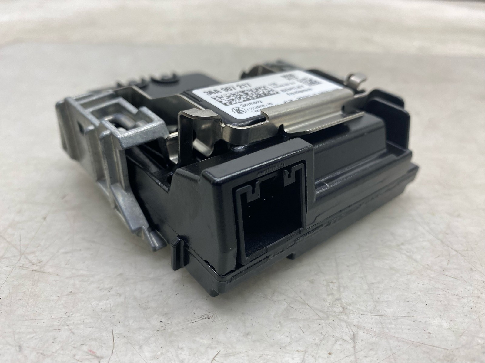 2015-2020 BENTLEY BENTAYGA FRONT WINDSHIELD LANE KEEP ASSIST CAMERA 36A907217