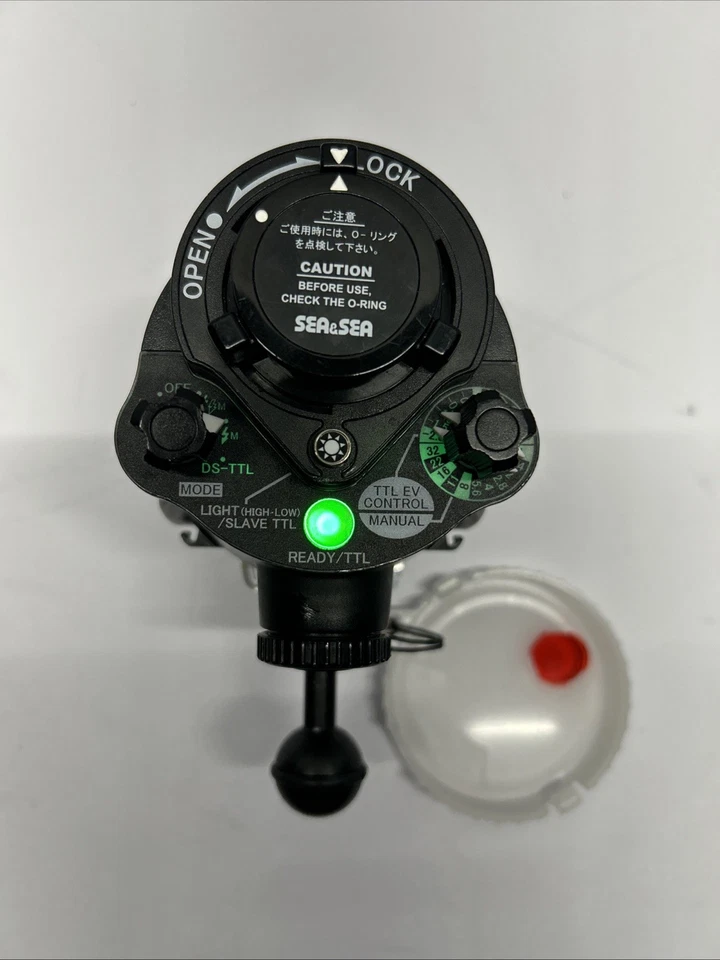 Sea & Sea YS-D2 Underwater TTL Strobe Flash Scuba Diving - Image 3 of 4