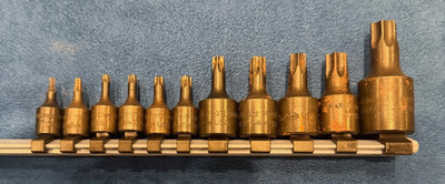 Lisle 11 Piece Torx Socket Set 1/4'' 3/8'' 1/2'' T10-T60