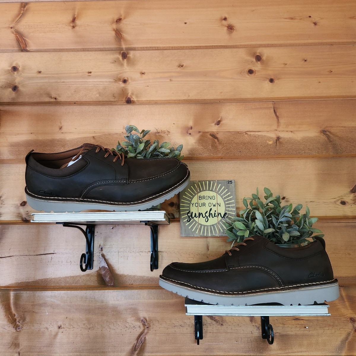 Clarks Men\'s Dark Brown Leather Oxfords Sz 11.5. NWOT Office Business 11.5 Mens - Clarks Brand - Brown Leather Oxford Walking  main image 2