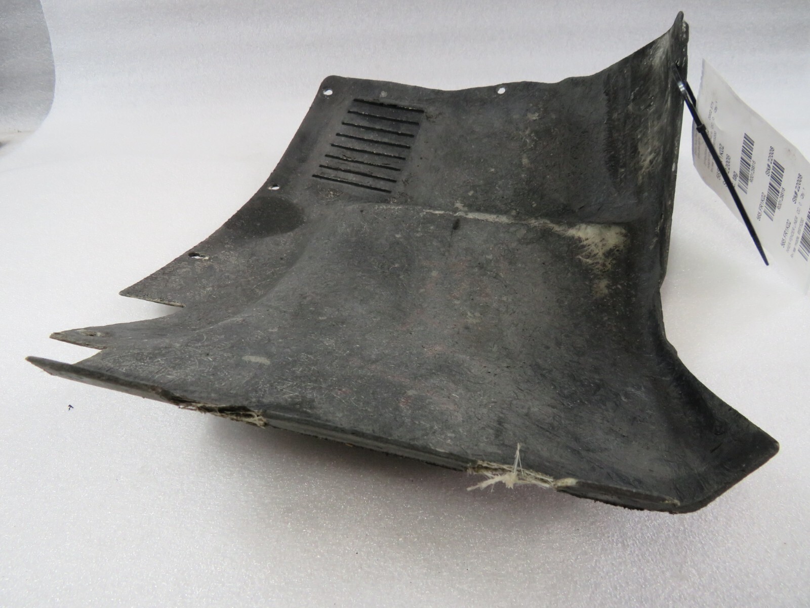 Ferrari 550, 575, RH, Rear Fender Liner, Middle Section, Used, P/N 65915200