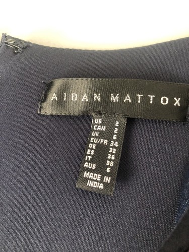 Aidan Mattox Beaded V-Neck Crepe Gown. Size 2. $465.00 - Picture 5 of 9