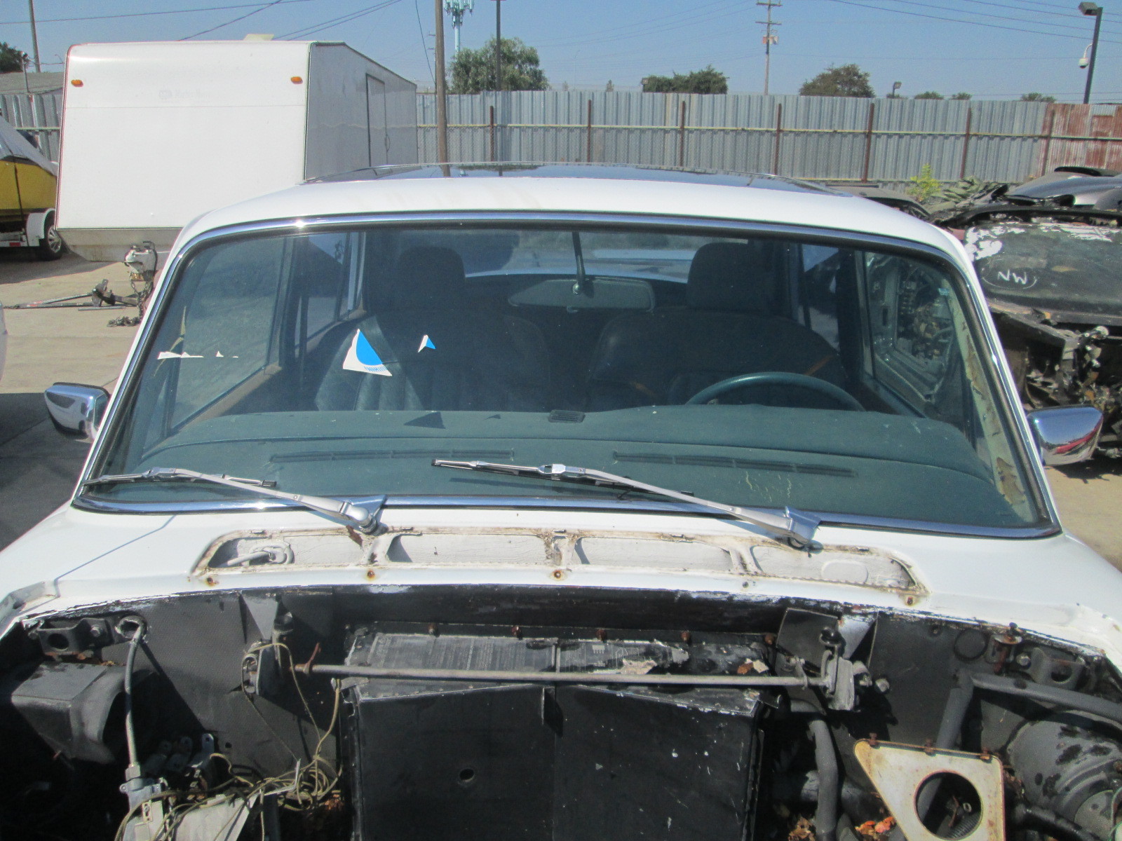 Rolls Royce Silver Shadow II 1980 Front Windshield 