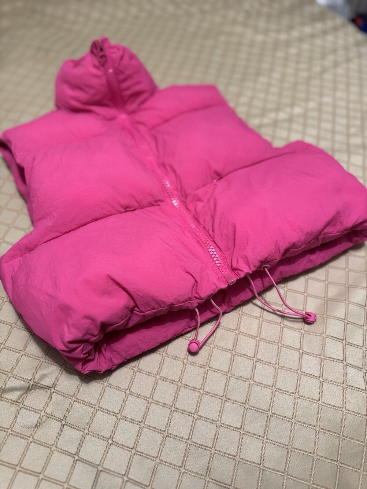 Pink Puffer Vest for Women Lightweight & Stylish