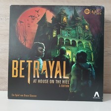 Betrayal at House on the Hill 3rd Edition German Board Game New Sealed Box Damag