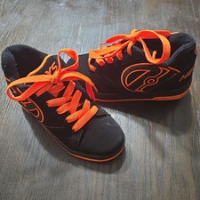 Orange And Black Heelys Youth Size 4 Very Sharp 