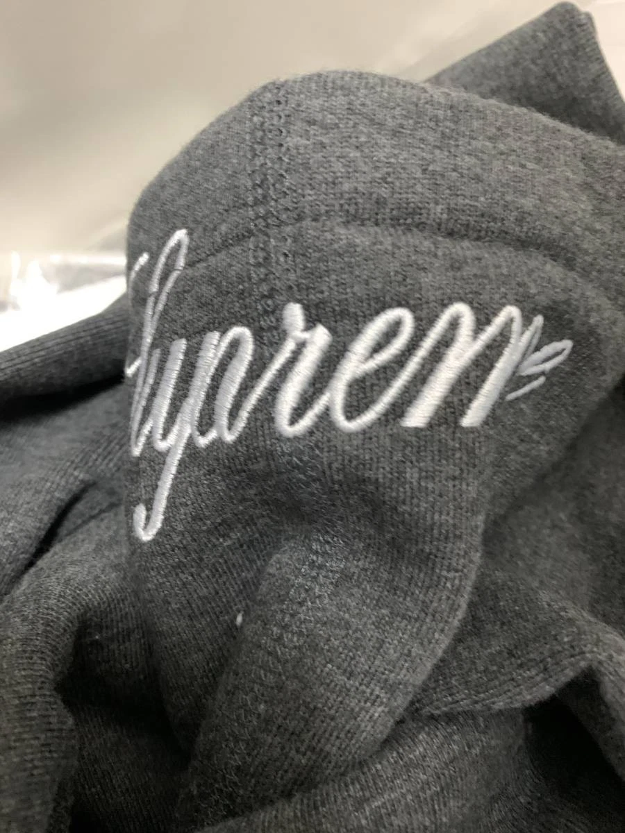 Sweat à capuche neuf Supreme SMALL SCRIPT SWEAT À CAPUCHE GRIS FONCÉ XL Supreme