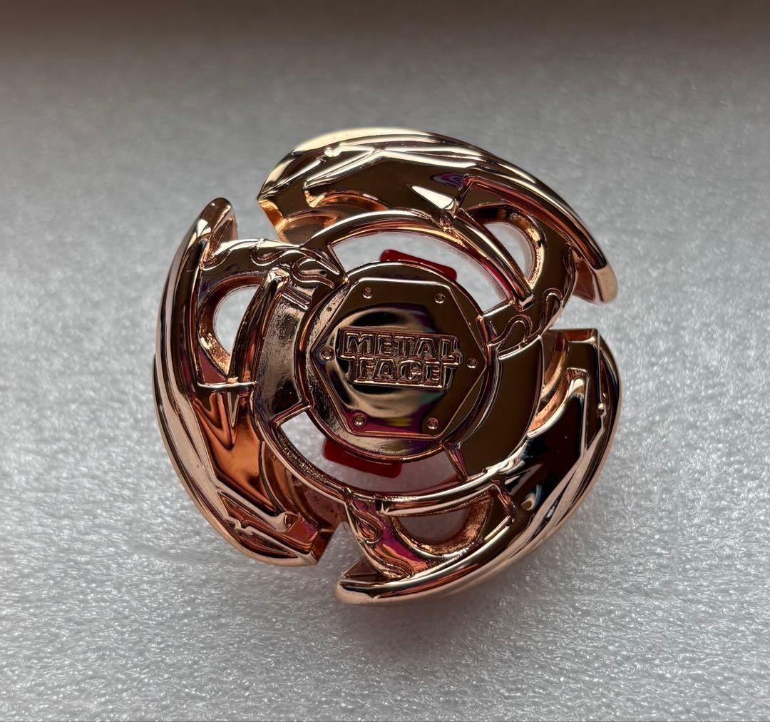 ベイブレード　初代エルドラゴ　ピンクゴールドメッキ加工品 Beyblade Metal Fight L-Drago Pink Gold Plated Limited Collectible