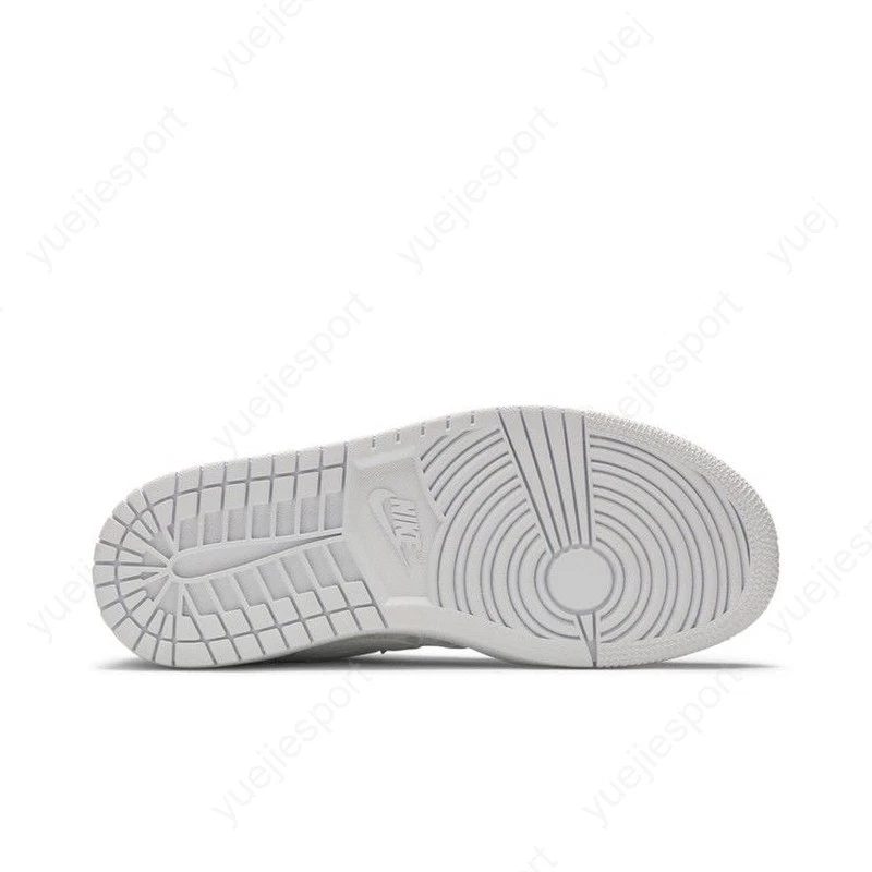 Mujer Air Jordan 1 Baja Respiración Triple Blanco DC9508-100 Foto 4 de 4