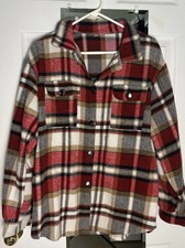 Women s Cozy Flannel Shacket Red Cream Plaid Size M Long Sleeve Button Down