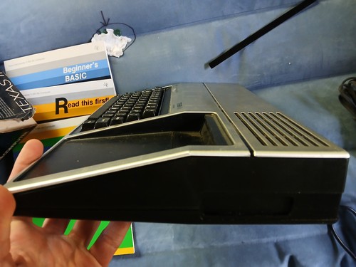 Vintage Texas Instruments Home Computer TI-99/4A PHCOO4A (1982) CIB NOS Black - Picture 14 of 16