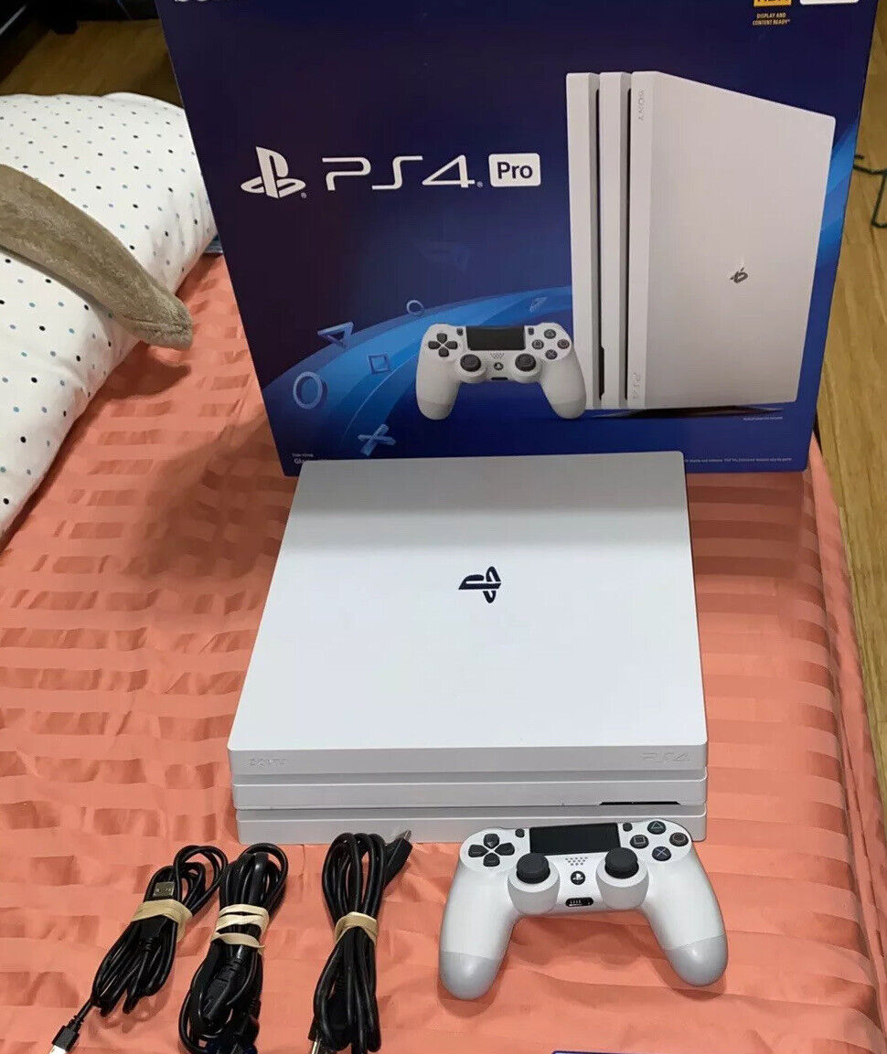 PS4 Pro Playstation 4 Pro Limited Edition glacier white 1TB In Box