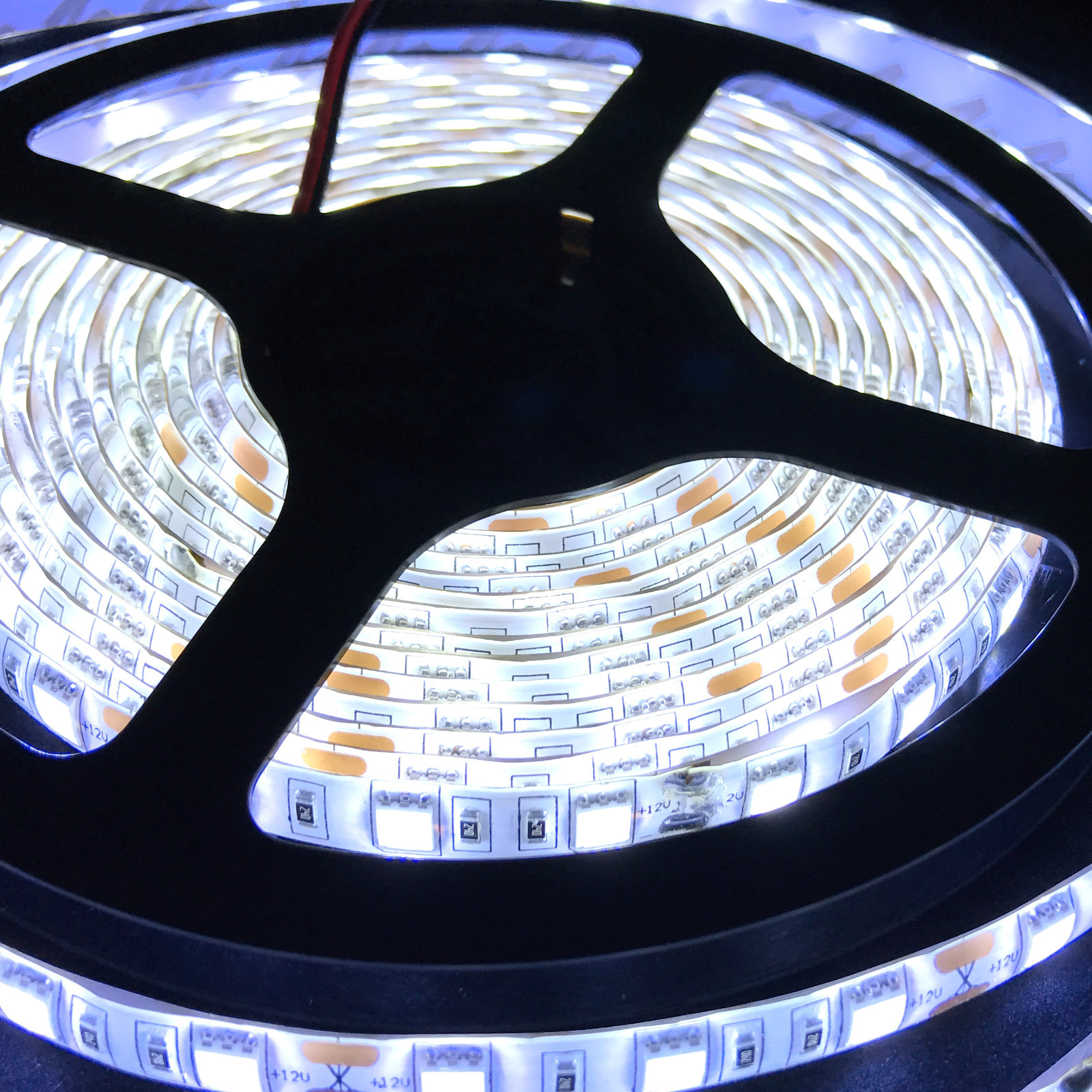 Waterproof Cool White DC 12V 5M 5050 SMD 300 Leds LED Strip Lights Led