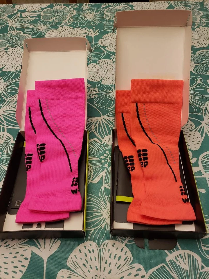 CEP Run 2.0 Women's Pro+ Night Compression Calf Sleeves, Choose Size/Color - Image 2 of 4