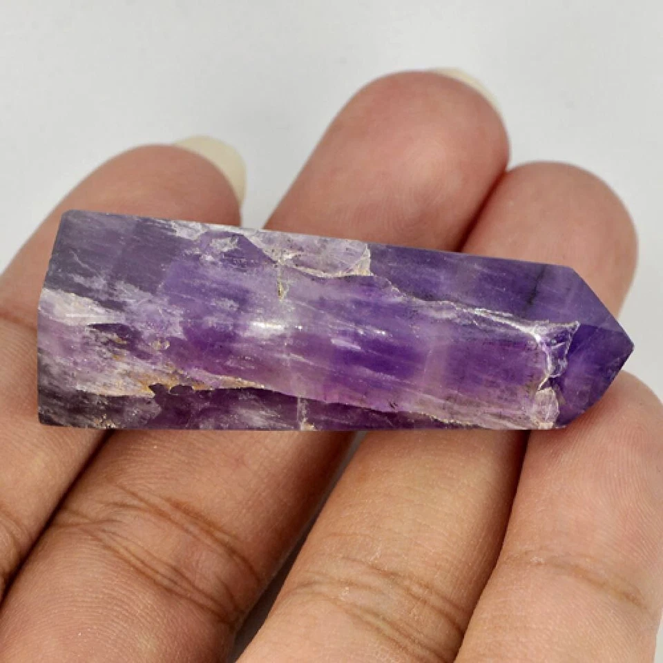Purple Amethyst 114.65 Ct. Rough Size 41 x 15 x 13 Mm. Natural Gemstone Brazil - Image 3 of 4