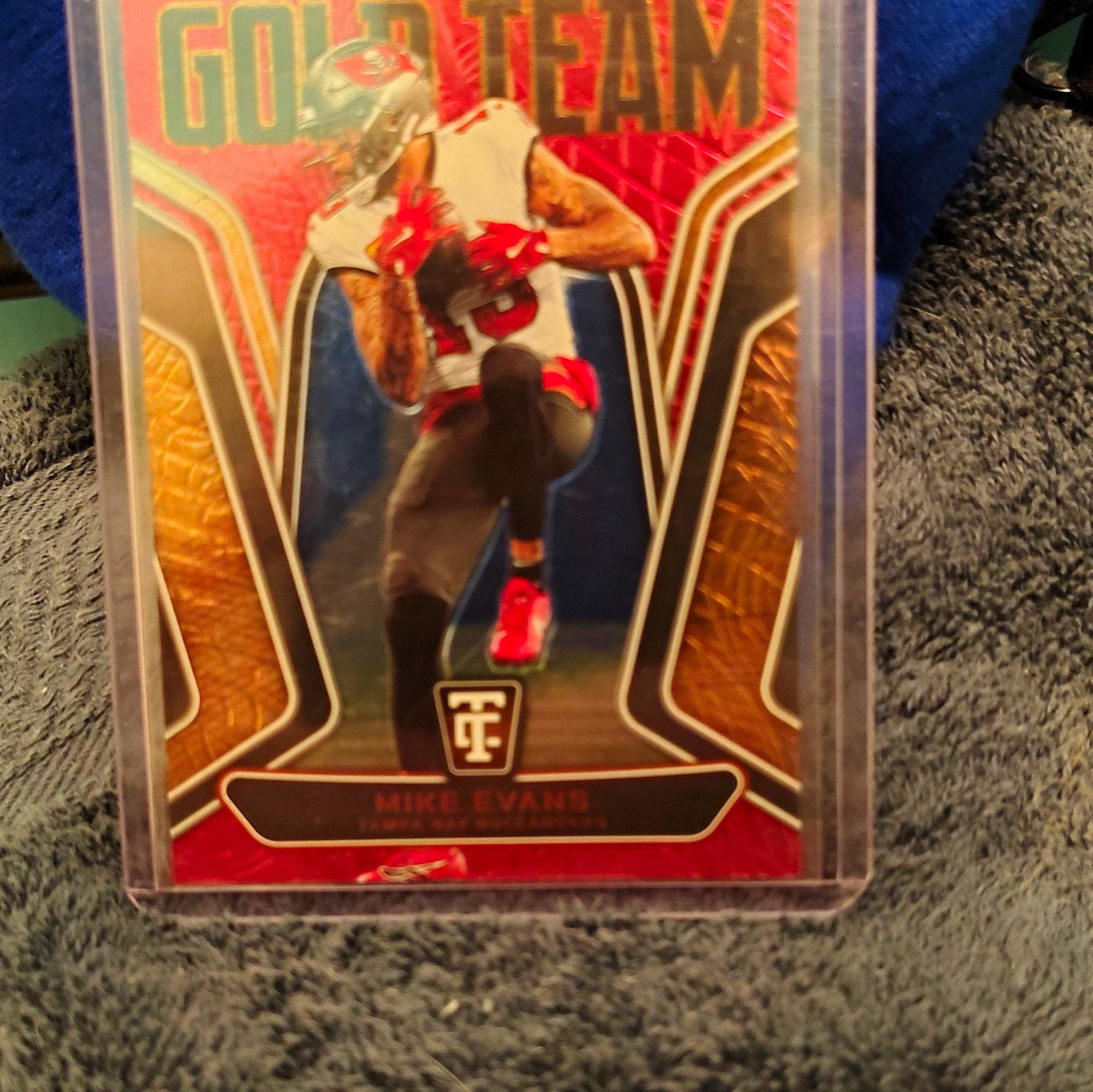 Panini 2024 Totally Certified Mike Evans Gold Team #13 Buccaneers 058/249