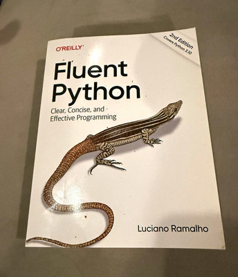 O'Reilly Fluent Python 2nd Edition Paperback 2022 Luciano Ramalho Programming