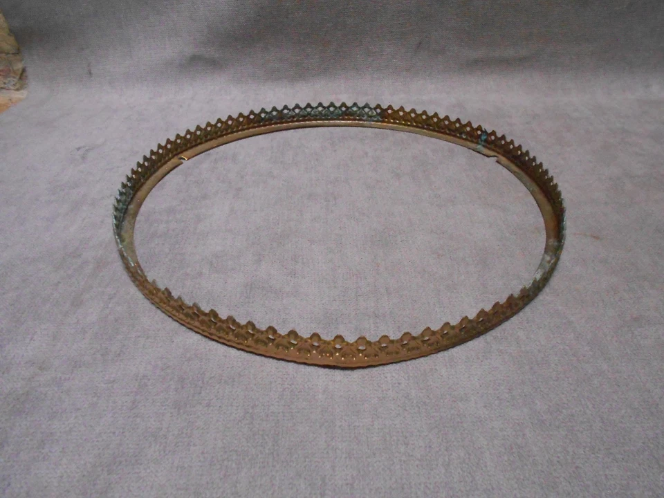 Couronne ancienne en laiton pour Déco 25 cm D - Photo 3/4
