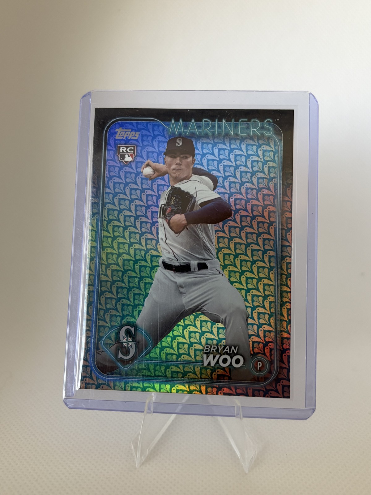 2024 Topps Series 1 - Bryan Woo #12 Holiday Rookie Card Seattle Mariners