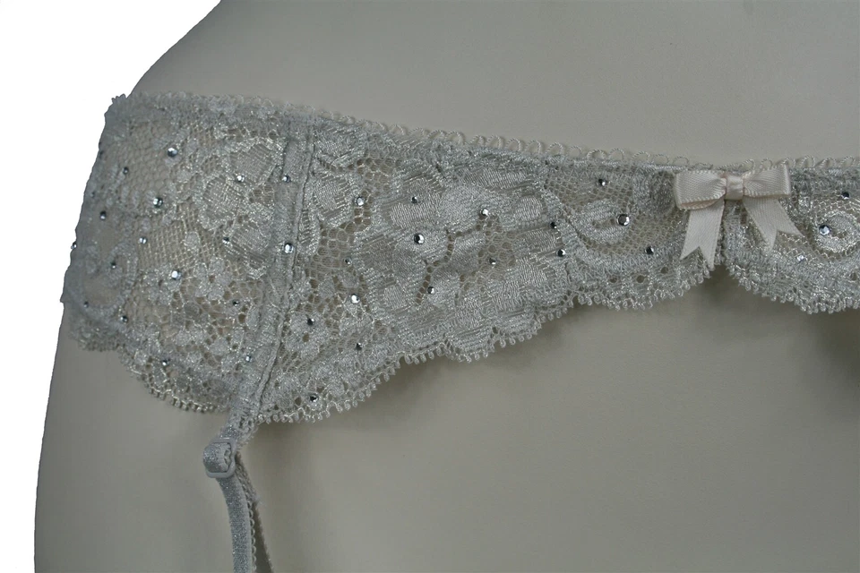 Beige Victoria's Secret Garter Belt Shiny Floral Lace, Jewels Bow Size M/L - Image 3 of 4