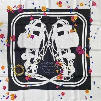 HERMES カレ90 brides de gala fleuries Hermes Scarf Brides Fleuries 90 cm silk black Carre flower Brides