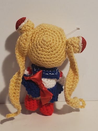 HANDMADE CROCHET AMIGURUMI ANIME CRAFT "SAILOR MOON" DOLL TRIBUTE PARODY FIGURE - Picture 2 of 2
