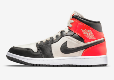 Air Jordan 1 Mid SE Newsprint Light Orewood Brown Women