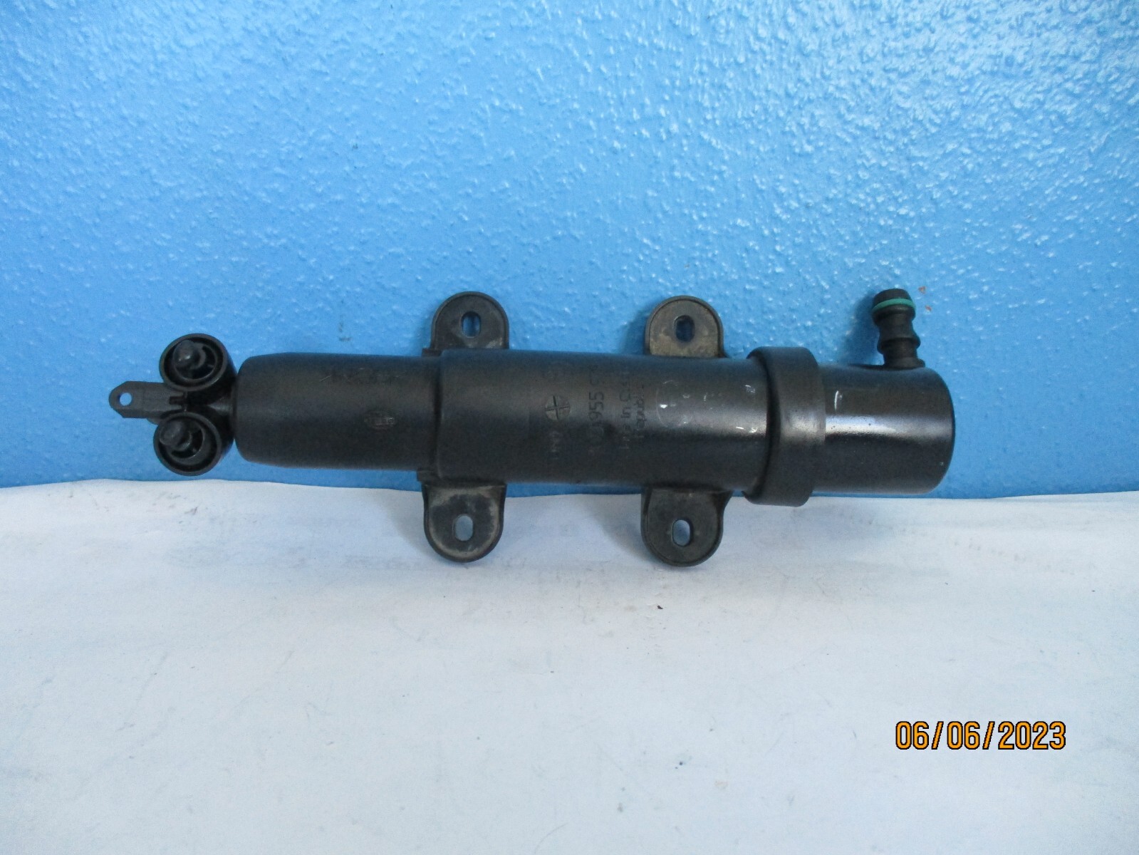 Picture 1 of 5