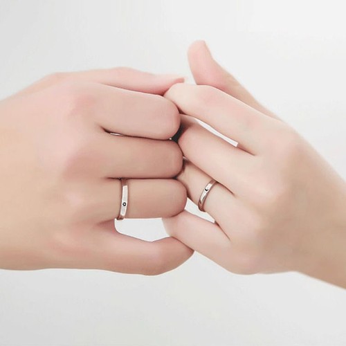 2Pcs Sun and Moon Lover Couple Rings Set Promise Wedding Bands for Him and Her - Picture 10 of 14