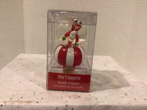 PIER 1 Imports Christmas Santa Head Stand in Waterglobe