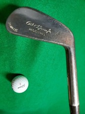 Antique SPALDING 2 Iron Robert T. Jones Jr. TRIANGLE REGISTERED Regular