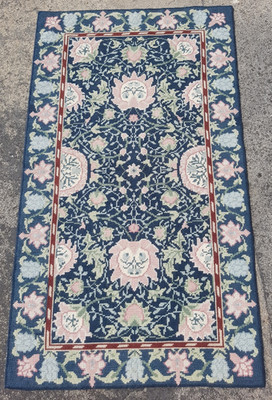 Vintage Französischer Blumen Nadelspitze Handarbeit Mehrfarbig Teppich Wollteppich 120x68 cm