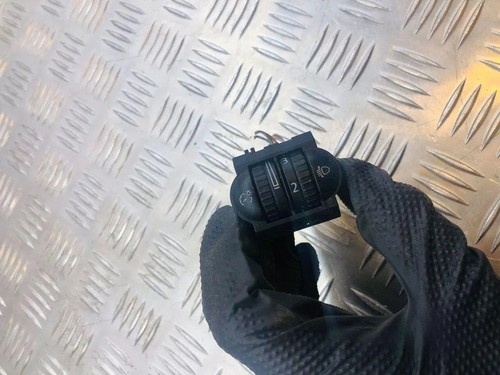 VW GOLF V Variant 1K5 Schalter zur Einstellung der Scheinwerferhöhe 31815195