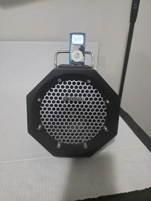 YAMAHA PDX-B11  Portable Speaker Works Good No Remote. 