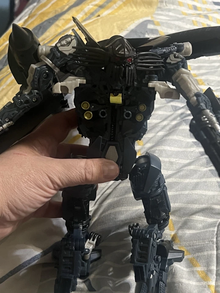 Transformer Revenge of the Fallen 2009 Jetfire Action Figure, Lights & Sound - Image 3 of 4