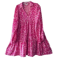 Umgee Women’s Size Medium Pink Geometric Print Tiered Ruffle Neckline Midi Dress