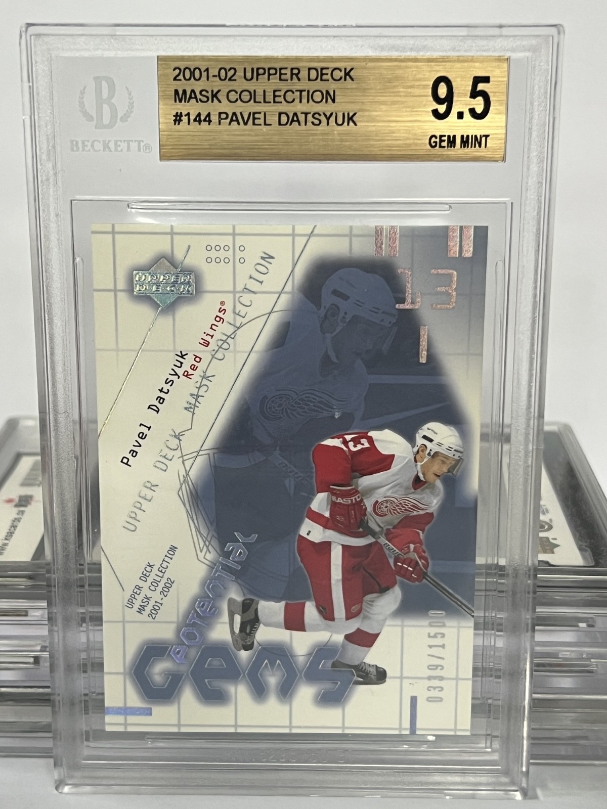 2001-02 Upper Deck Mask Collection RC /1500 #144 Pavel Datsyuk BGS 9.5